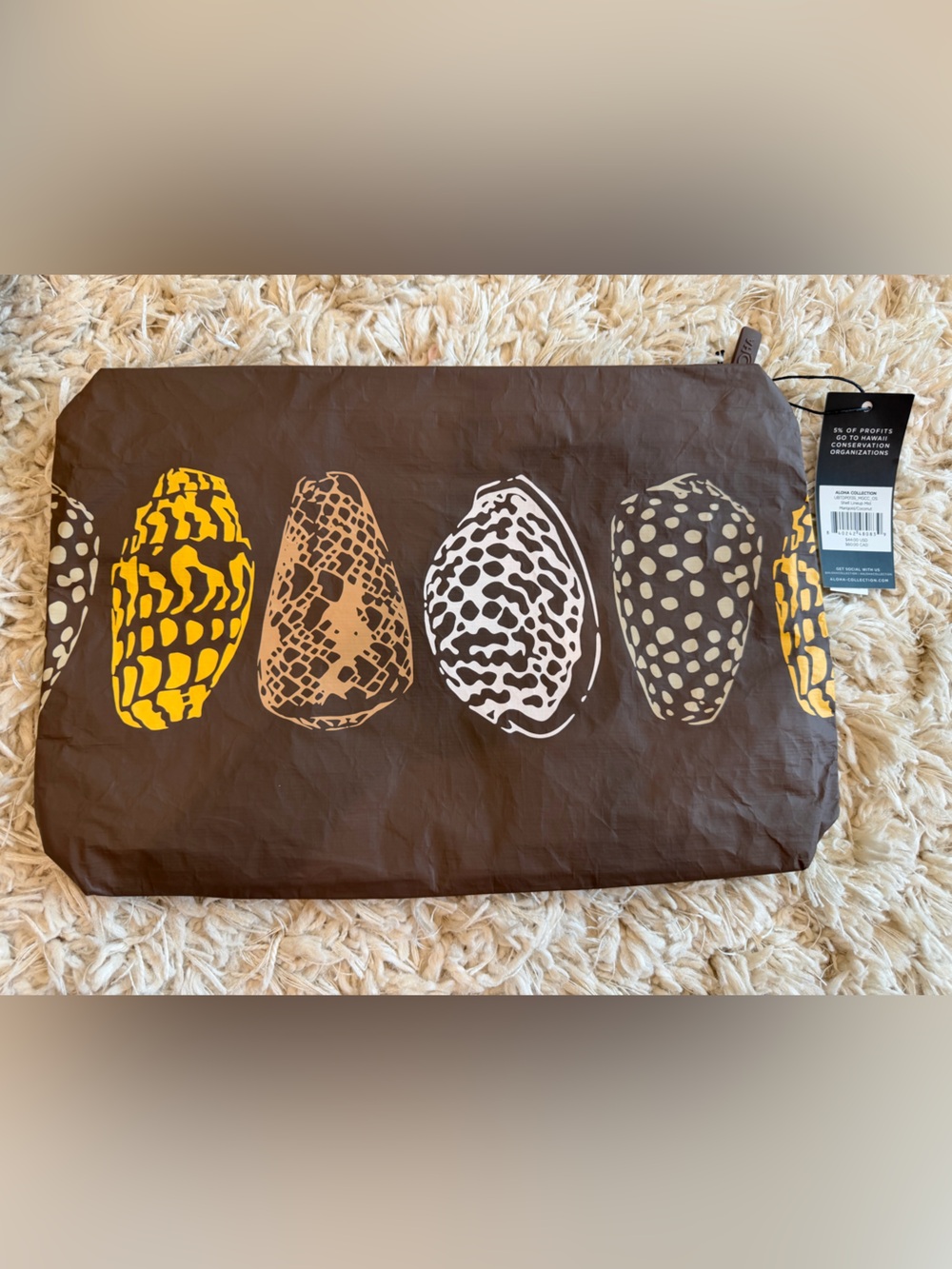 ALOHA Collection | Lucky 11 | Shell Lineup | Mid Pouch - Picture 2 of 4